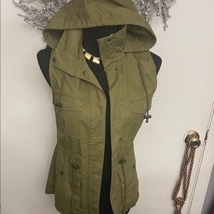Love Tree Khaki Hooded Utility Vest
